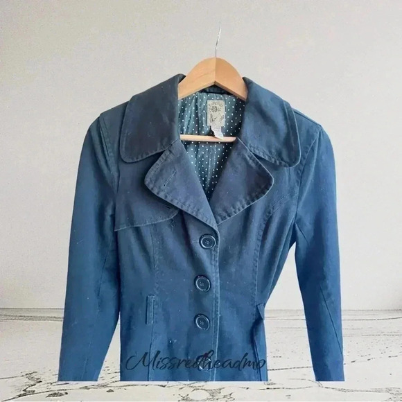 forever Trench Coat - Medium - Picture 3 of 5